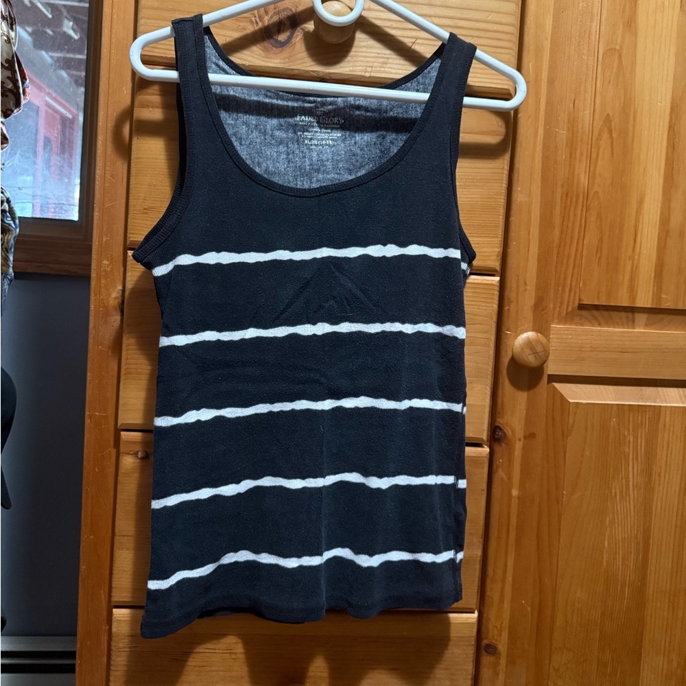 Faded Glory Black and White Tank Top